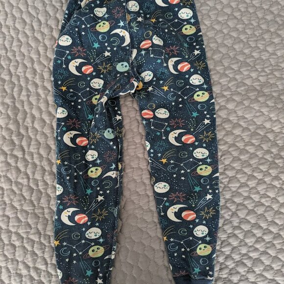 The Company Store PJs Size 5T - Picture 5 of 6